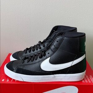 Nike Blazer Mid ‘77 GS Black White DA4086-002 Youth Size 6Y